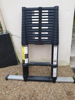 Location : echelle Location : echelle