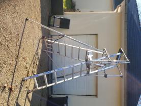 Location : echelle Location : echelle