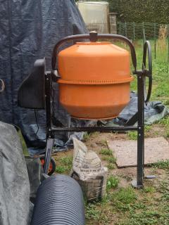 Location : betonniere Location : betonniere