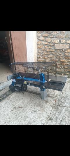 Location : fendeur de buches Location : fendeur de buches