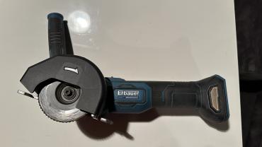 Location : scie circulaire Location : scie circulaire