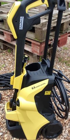 Location : nettoyeur haute pression Location : nettoyeur haute pression