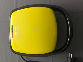 Location : gaufrier Location : gaufrier