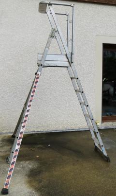 Location : escabeau Location : escabeau