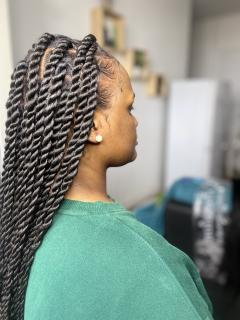 Service : tresses africaines Service : tresses africaines
