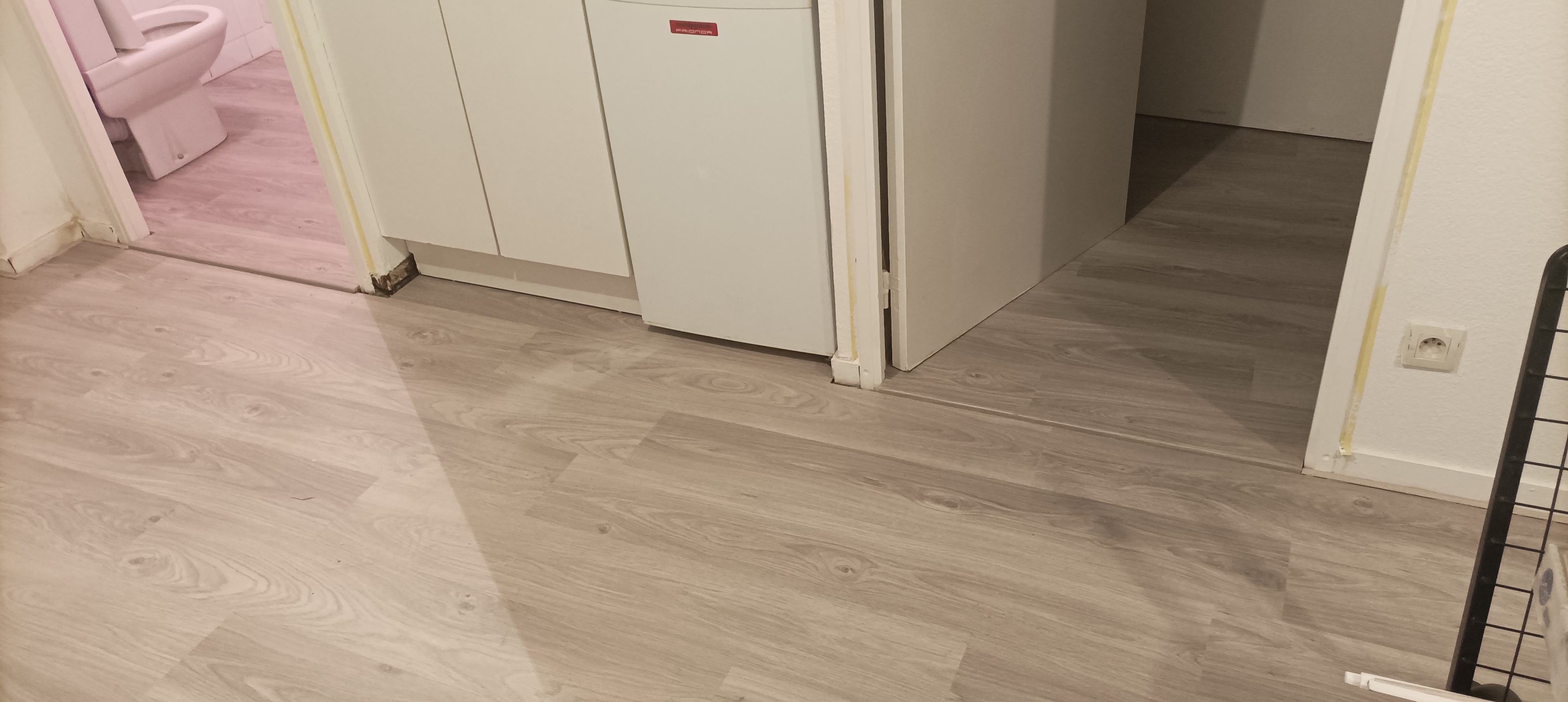 Service pose de parquet 34 entre particuliers