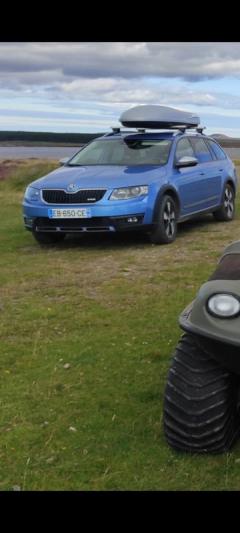 Location : coffre de toit Location : coffre de toit