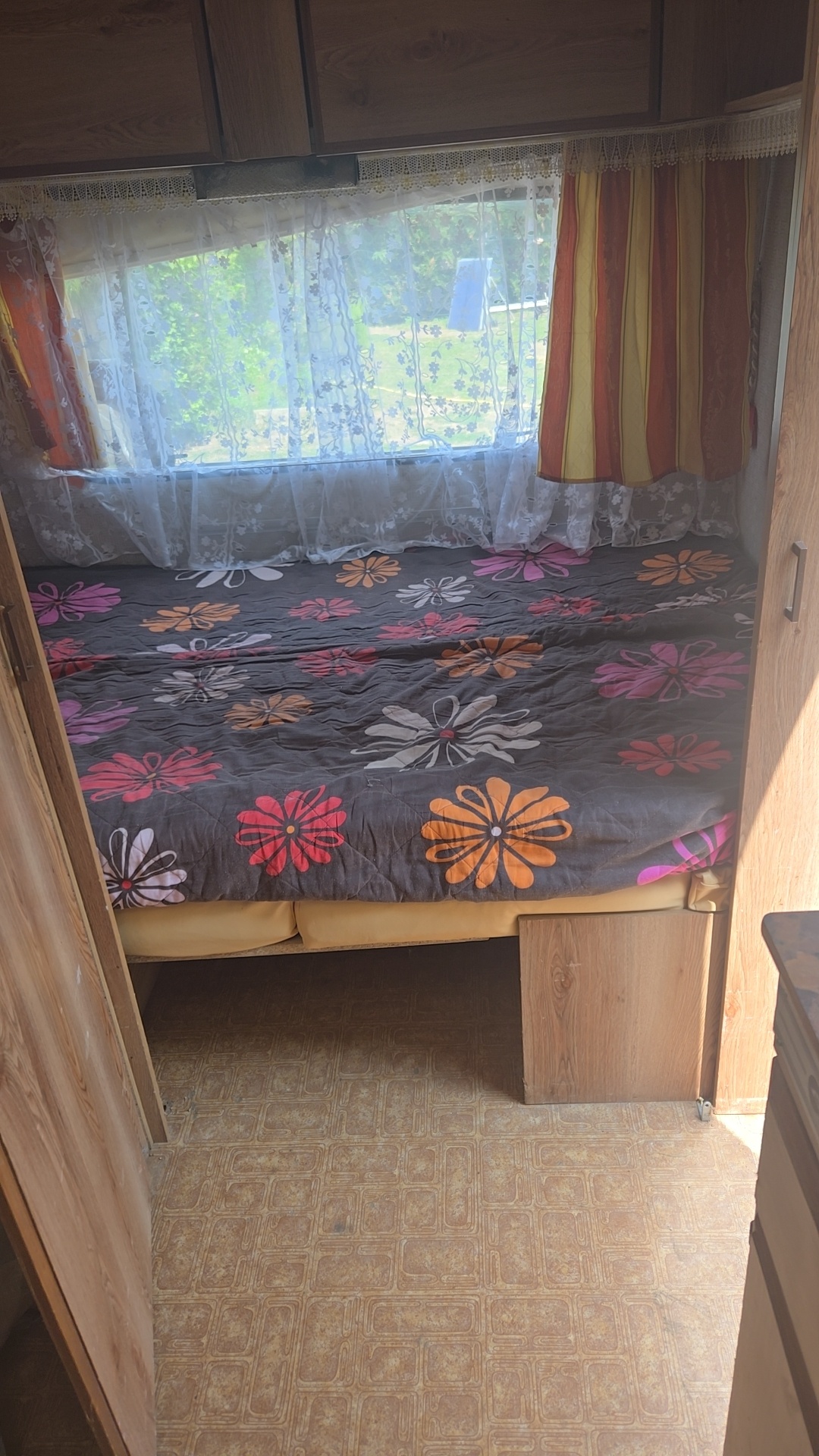 Location caravane entre particuliers (25)