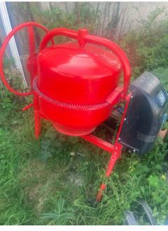 Location : autre Location : autre