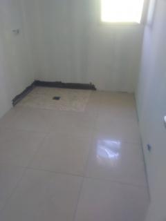 Service : pose de carrelage Service : pose de carrelage