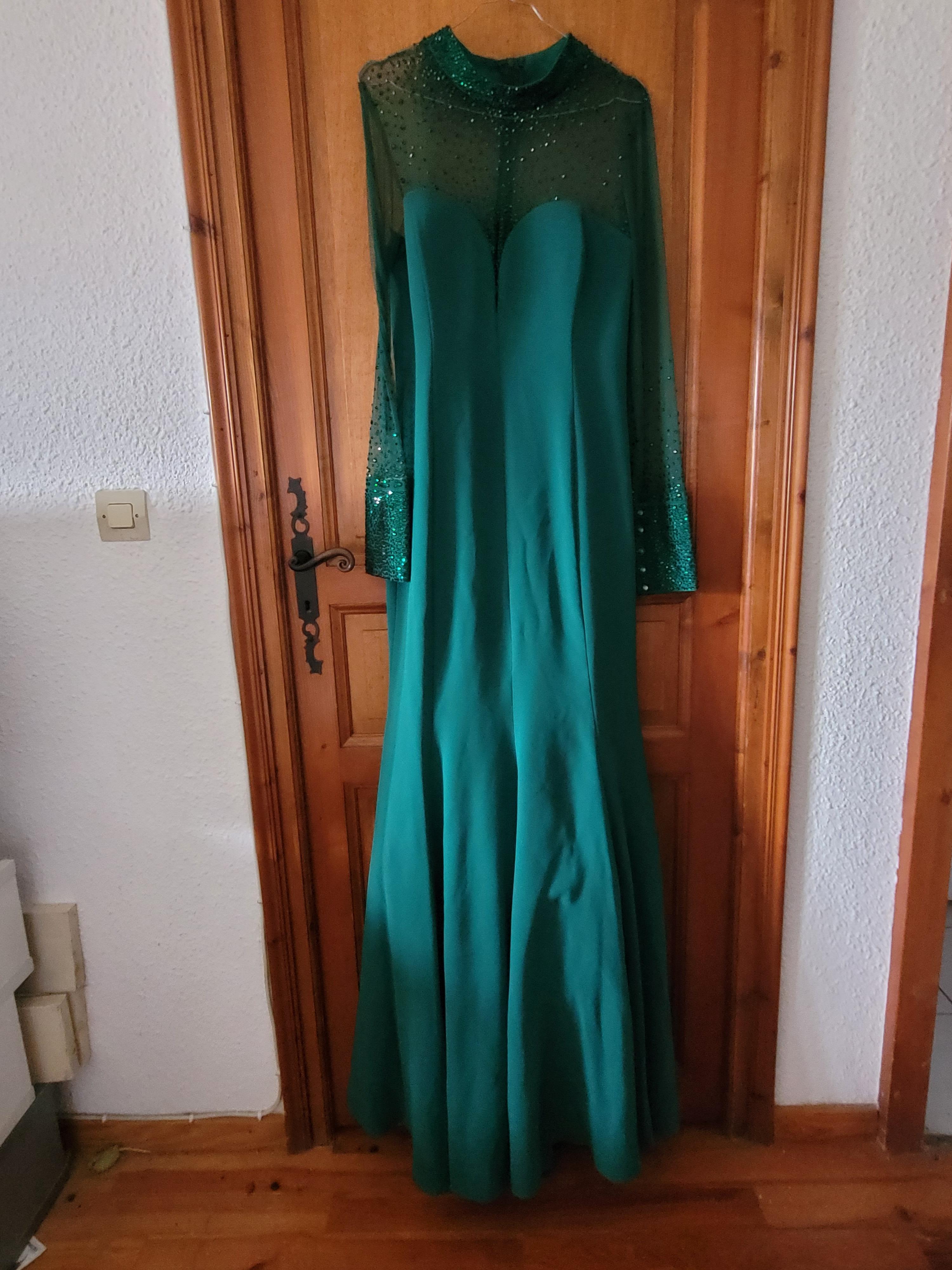 Location robe de soiree 66 entre particuliers
