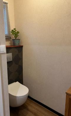 Service : pose de papier peint Service : pose de papier peint