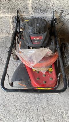 Location : debroussailleuse Location : debroussailleuse