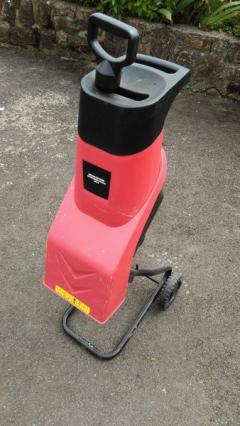 Location : broyeur a vegetaux Location : broyeur a vegetaux