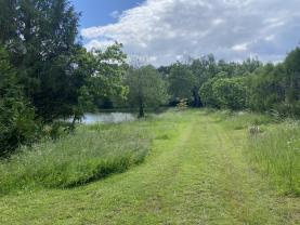 Location : jardin Location : jardin