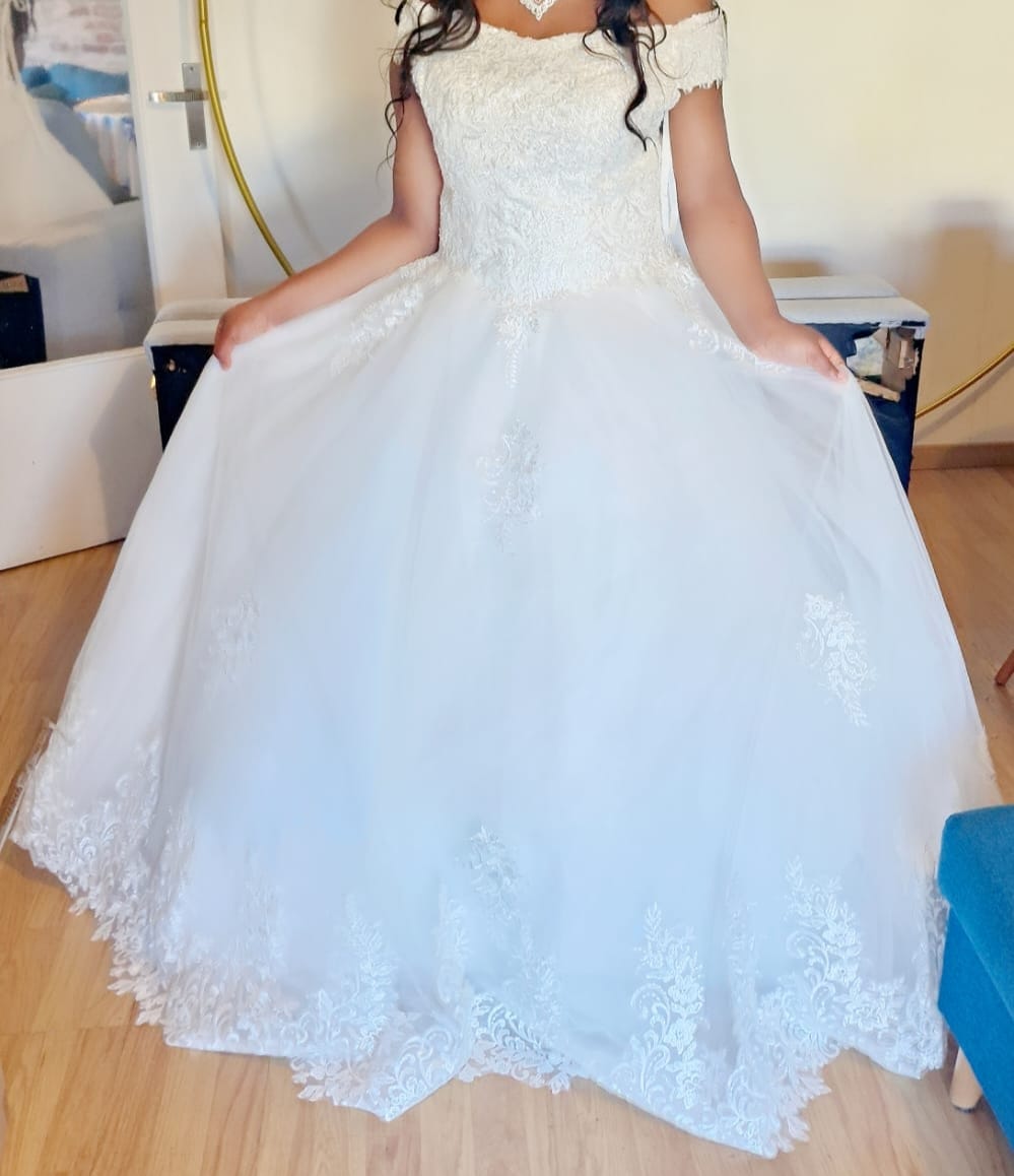 Location robe de mariee 95 entre particuliers