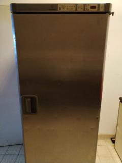 Location : autre Location : autre