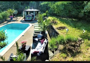 Location : piscine Location : piscine