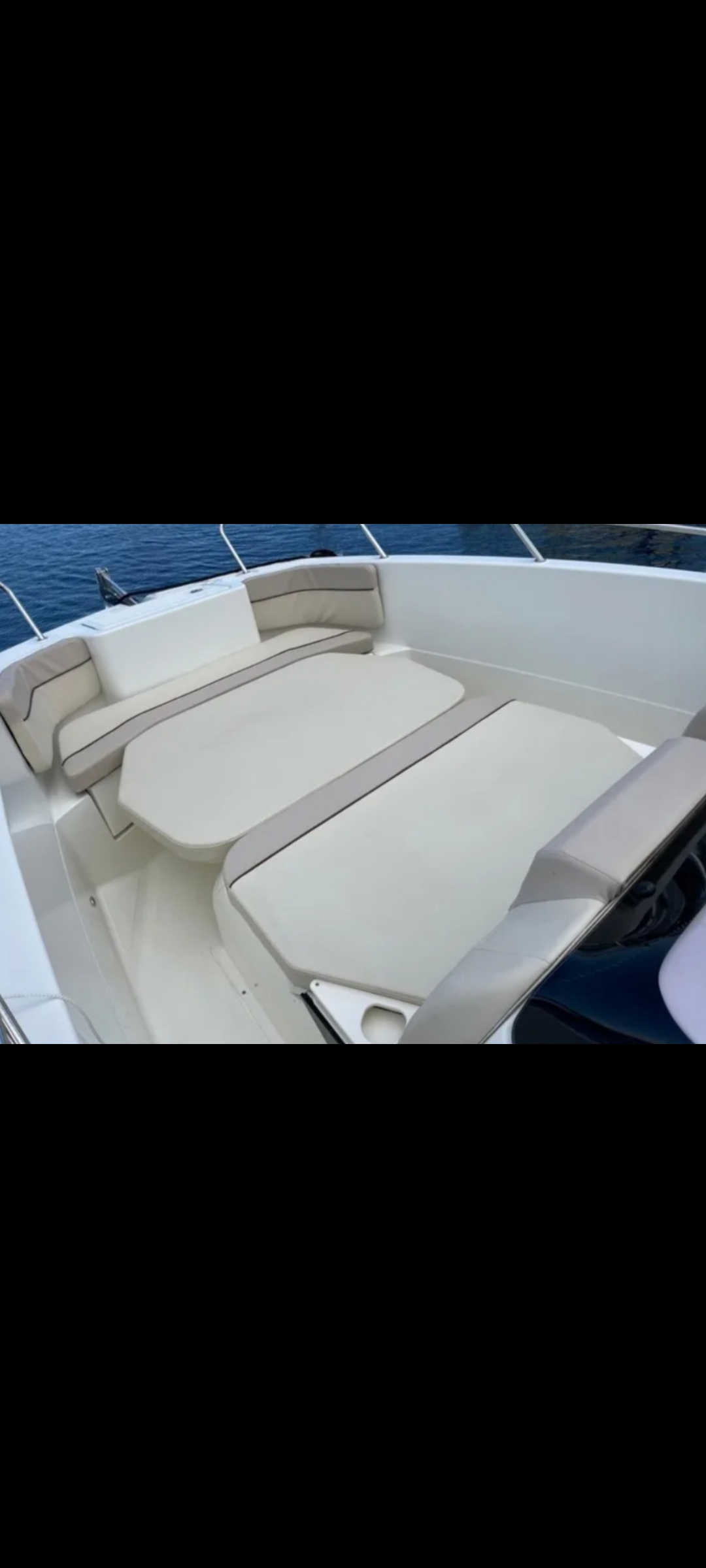 Rental Bateau avec skipper between individuals (83)