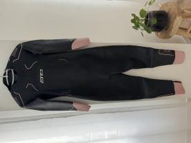 Location : combinaison Location : combinaison