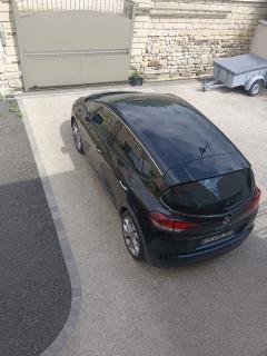 Location : barres de toit Location : barres de toit