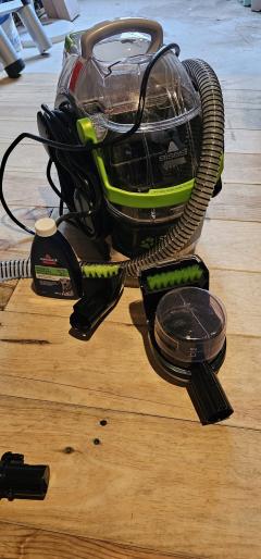 Location : shampouineuse Location : shampouineuse