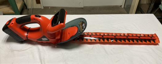 Location : taille haie Location : taille haie