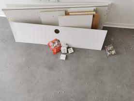 Service : montage de meubles Service : montage de meubles