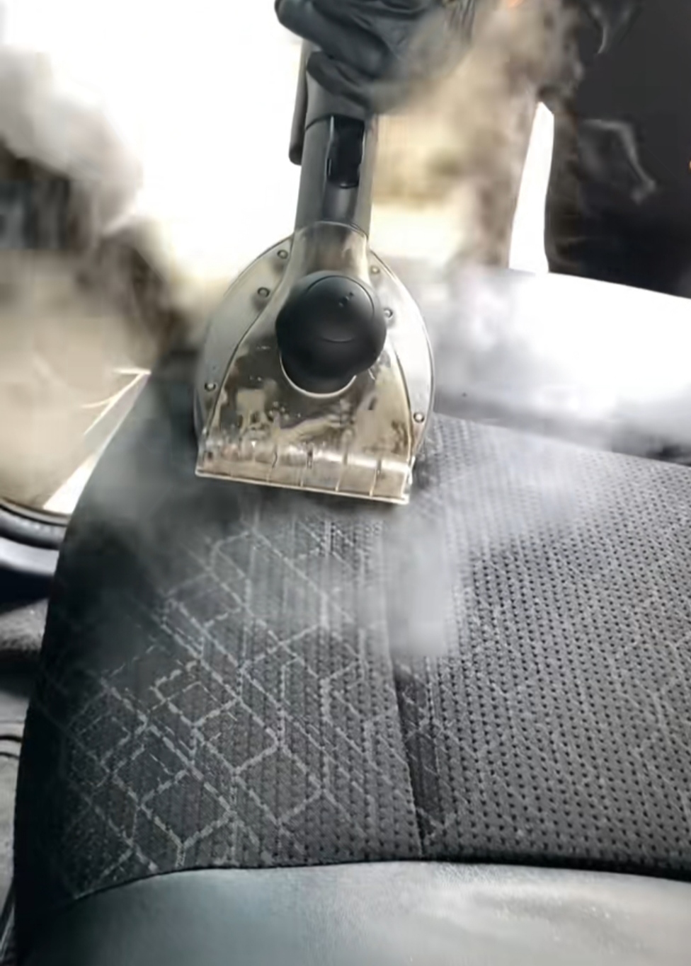 Service lavage automobile 93 entre particuliers