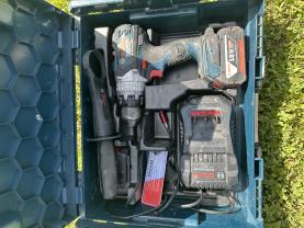 Location : visseuse Location : visseuse