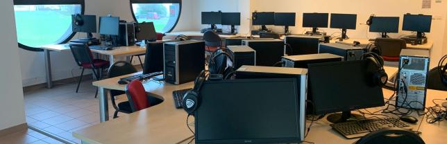 Service : cours informatique Service : cours informatique