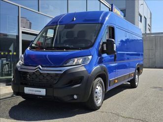 Service avec fourgon 67 entre particuliers