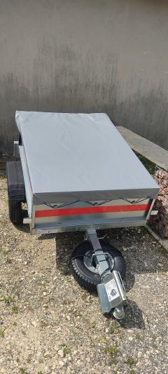 Location : remorque Location : remorque