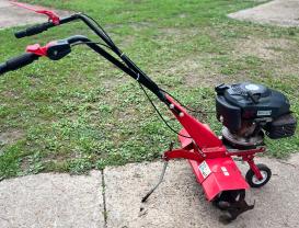 Location : motobineuse Location : motobineuse