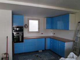 Service : montage de meubles Service : montage de meubles