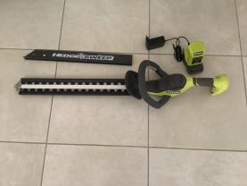 Location : taille haie Location : taille haie