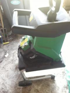 Location : broyeur a vegetaux Location : broyeur a vegetaux