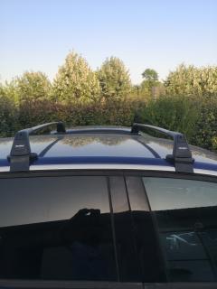 Location : barres de toit Location : barres de toit