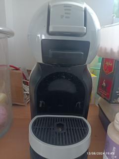 Location : cafetiere Location : cafetiere