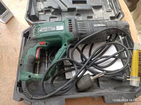 Location : perforateur Location : perforateur