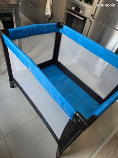 Location : lit parapluie Location : lit parapluie