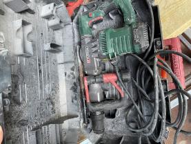 Location : marteau piqueur Location : marteau piqueur