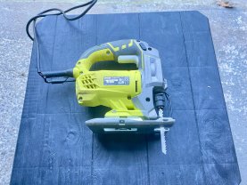 Location : scie sauteuse