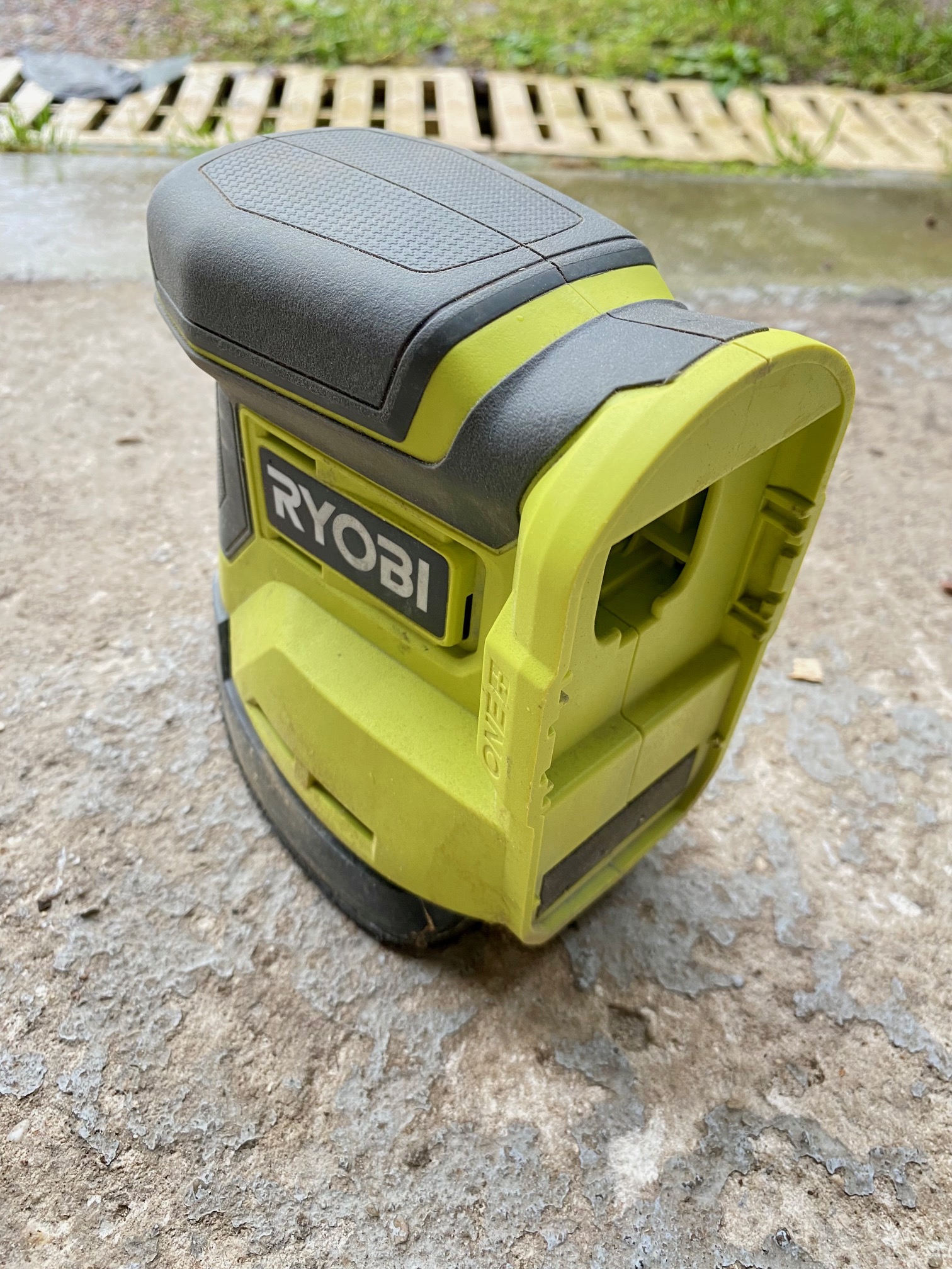 Location ponceuse 17 entre particuliers