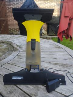 Location : nettoyeur vitres Location : nettoyeur vitres