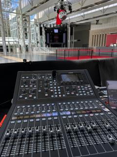 Location : table de mixage Location : table de mixage