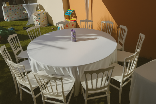 Location : table de reception