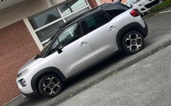 Location : avec chauffeur Location : avec chauffeur