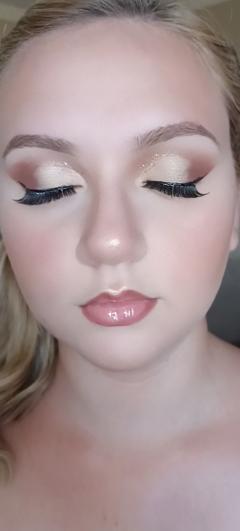 Service : maquillage Service : maquillage