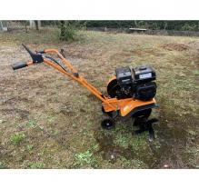 Location : motobineuse Location : motobineuse